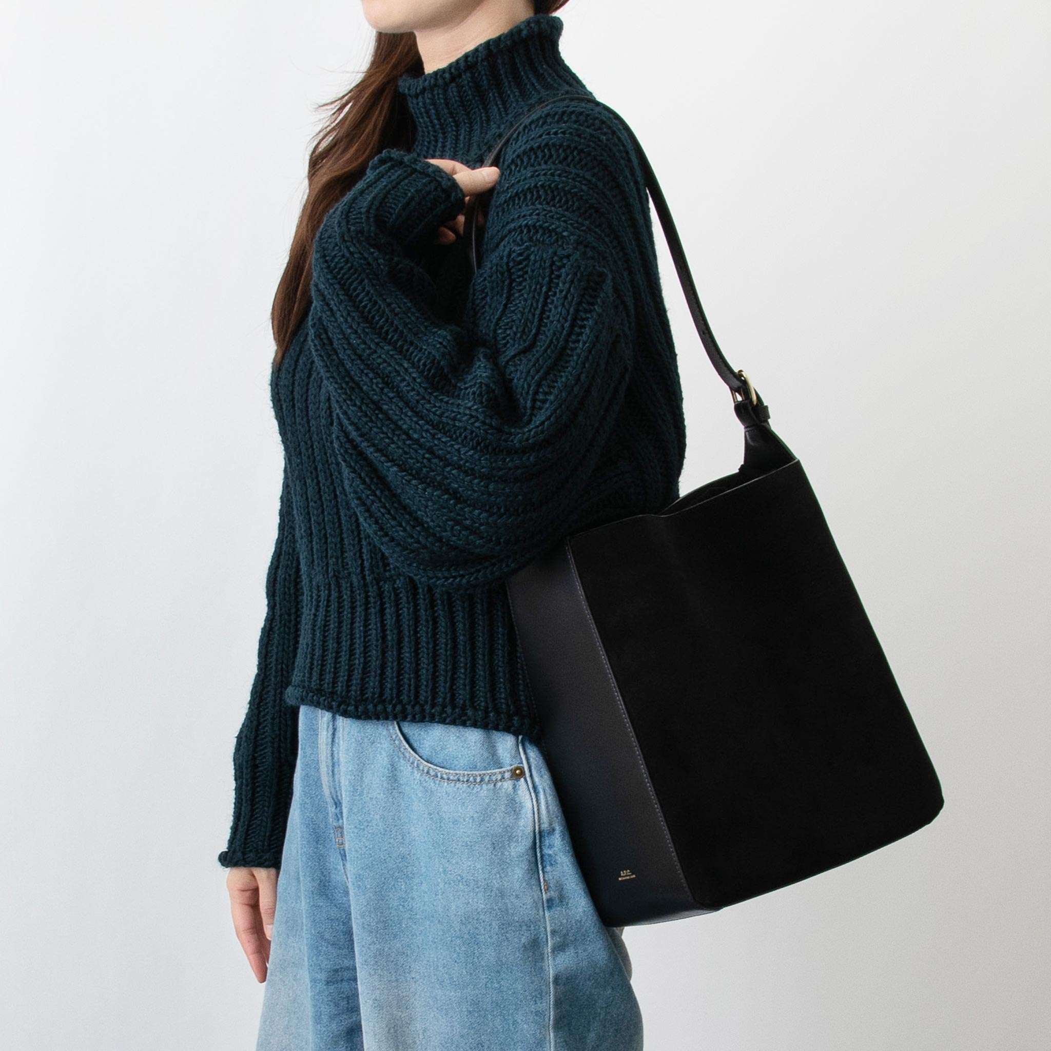 Rakuten - アーペーセー A.P.C. バッグ レディース ハンドバッグ VIRGINIE BAG PXBRT F61868