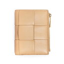 ボッテガヴェネタ BOTTEGA VENETA 財布 レディース 二つ折り財布 CASSETTE SMALL BI-FOLD ZIP WALLET [カセット] 651381 VCQC4 2700 ALMOND-GOLD【ミニ財布】