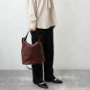 ハンドバッグ 【ポイント3倍】イルビゾンテ IL BISONTE バッグ レディース 2WAYハンド/ショルダーバッグ LE LAUDI MEDIUM BUCKET BAG (Mサイズ) BBU026 PO0001