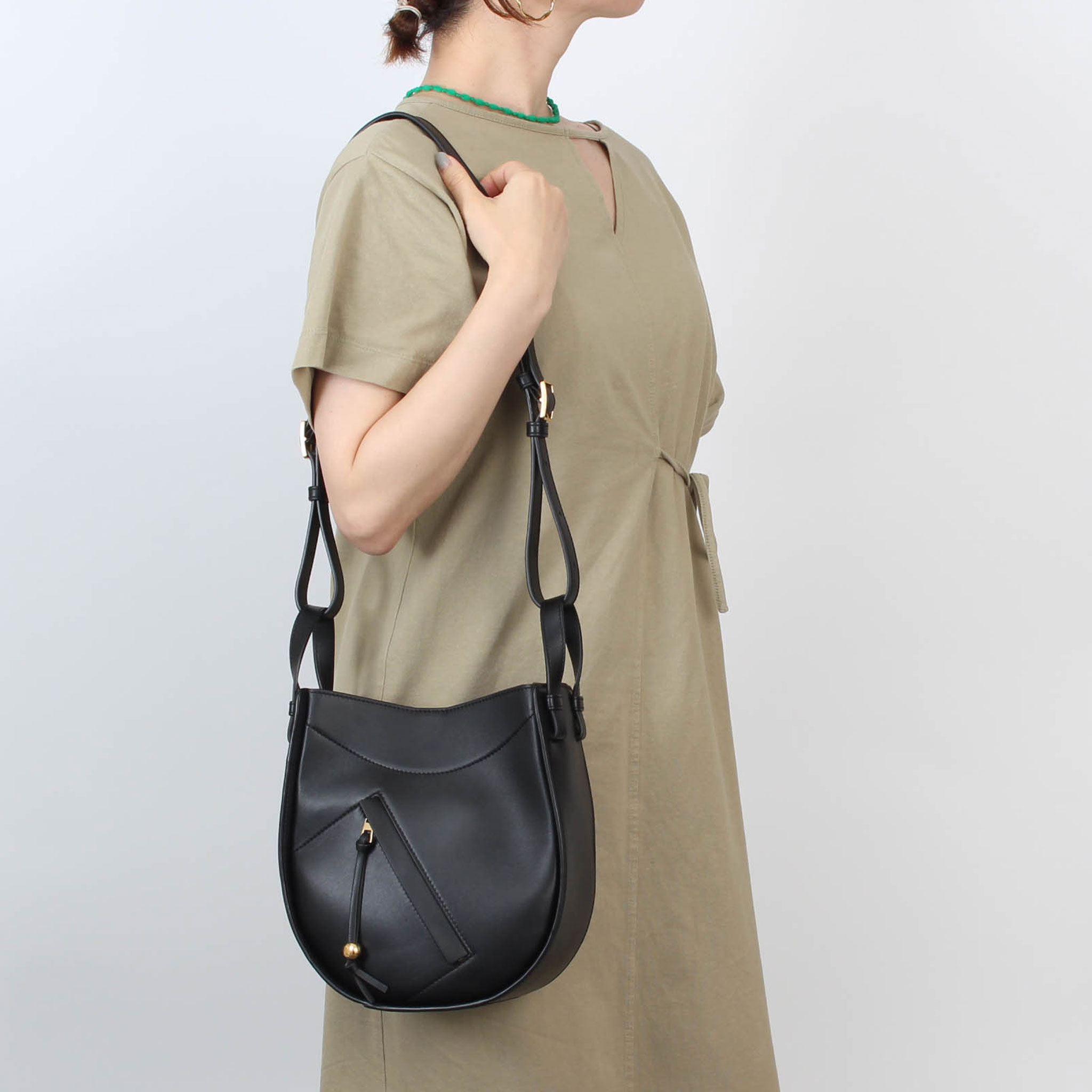 ロエベ LOEWE バッグ ショルダーバッグ ...の紹介画像2