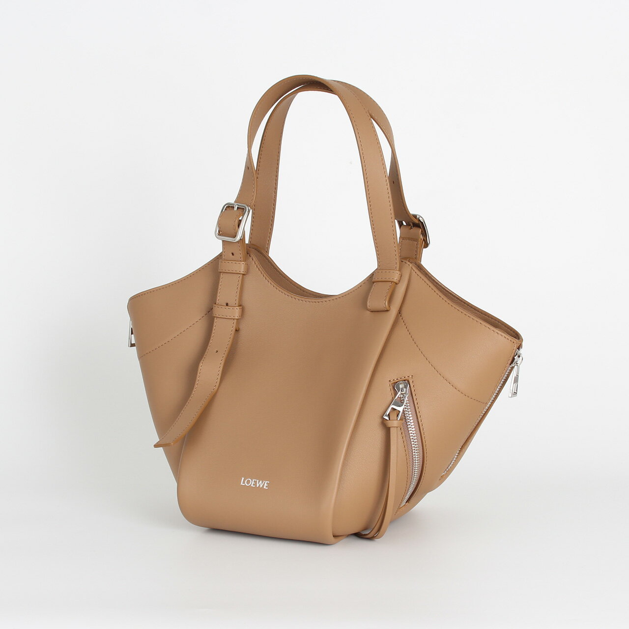Rakuten - 【ポイント3倍＆1000円クーポン】ロエベ LOEWE バッグ 2WAYハンド/ショルダーバッグ HAMMOCK FLIP BAG [ハンモック フリップ] レディース A538HHBX07 CLASSIC CALF