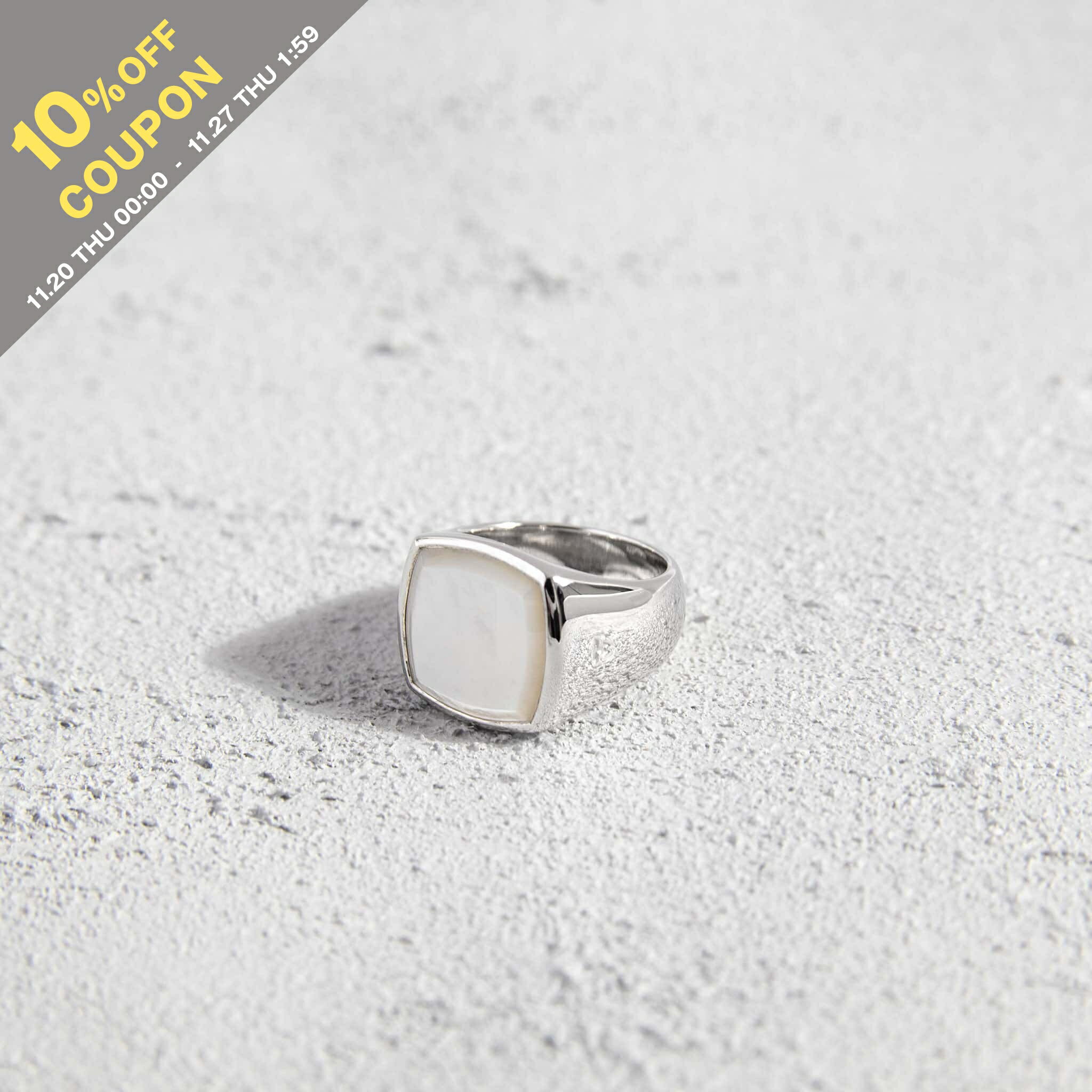 【10%OFFクーポン対象】トムウッド TOM WOOD リング 指輪 CUSHION WHITE MOP [クッション・ホワイト・..