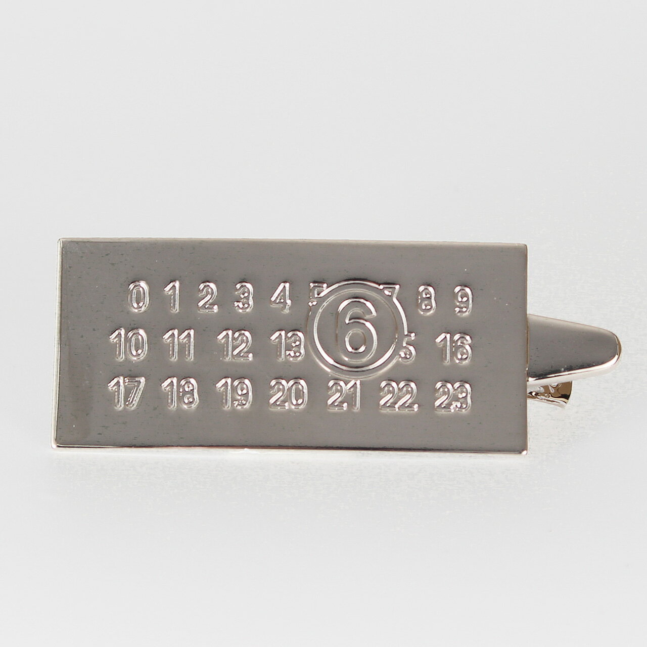 Rakuten - 【ポイント3倍】エムエム6 メゾンマルジェラ MM6 MAISON MARGIELA ヘアクリップ NUMERIC HAIR CLIP [ナンバリングロゴ ヘアクリップ] レディース SM6TW0014 P8860