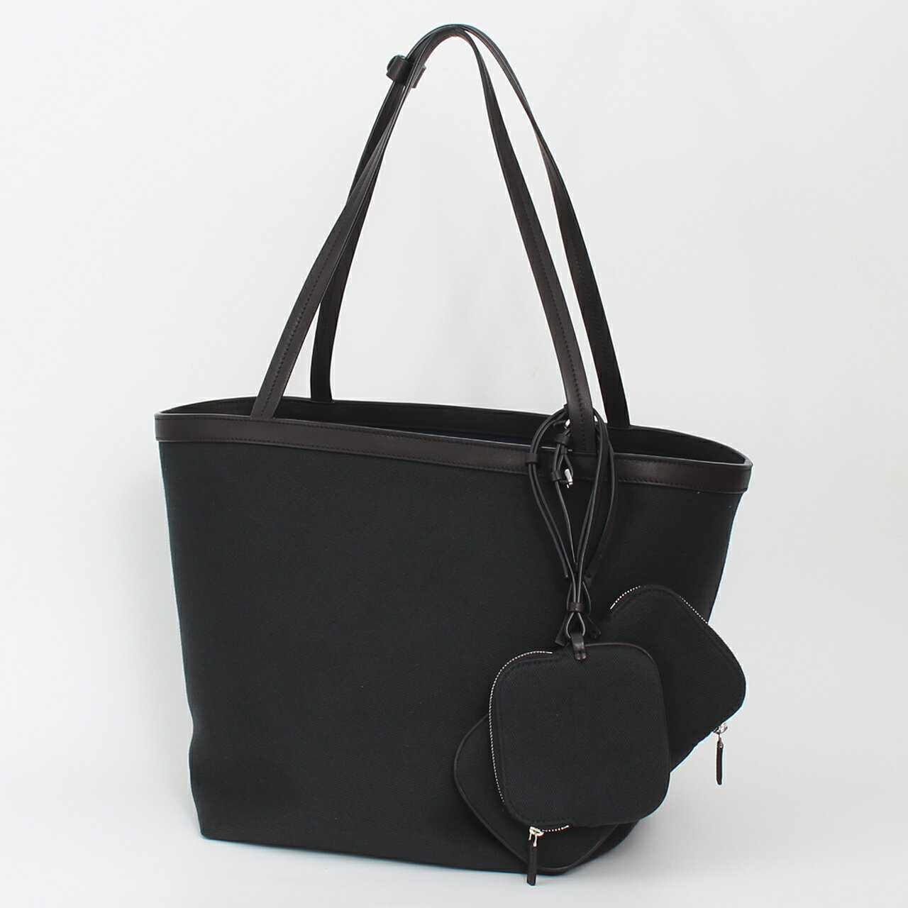 Rakuten - ザ ロウ THE ROW バッグ トートバッグ PARK TOTE THREE CANVAS レディース W1892W188 L72