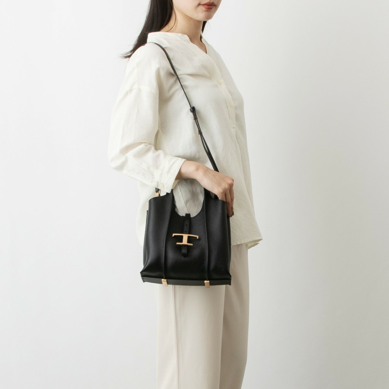 トッズ TOD'S バッグ レディース 2WAYハンド/ショルダーバッグ T TIMELESS SHOPPING BAG MINI [T タイムレス] XBWTSBA9100 Q8E