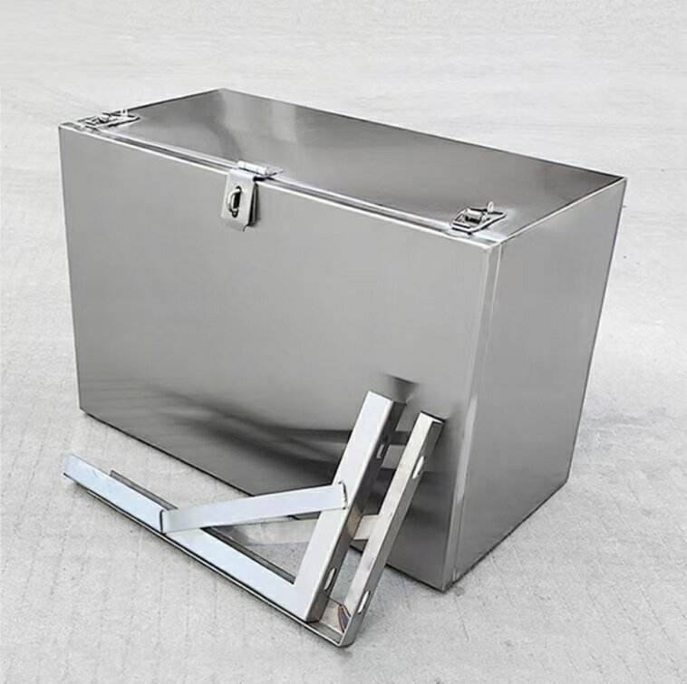 楽天市場】ステンレス工具箱 トラック（トラック用品｜車用品）：車