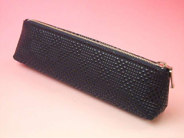 【送料無料】印伝 ペンケース 紺地に黒漆の変わり市松小【代引き不可】 印傳屋上原勇七 4604