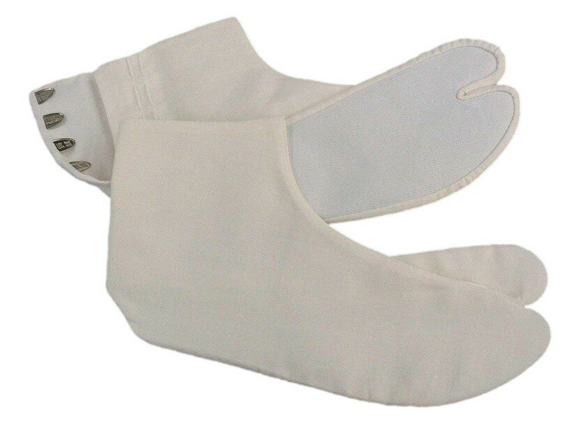 本麻の足袋 カラーは白色 4枚コハゼの本麻足袋です。表・裏とも麻100％の最高級品です。21.0cm～24.5cmにてご選択ください。