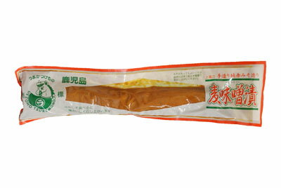 しそ味名称だいこん味噌漬 原材料名 だいこん、漬け材料｛みそ（大豆、小麦含む）、食塩、しょうゆ（大豆、小麦を含む）、醸造酢、香辛料、酒精｝、調味料（アミノ酸等）、甘味料（サッカリンNa、甘草、ステビア）、酸味料、香料、保存料（ソルビン酸K）、着色料（黄4、黄5、赤102、赤106）、ソルビトール、増粘多糖類 原料産地名国産（だいこん）内容量200g 保存方法直射日光を避けて保存して下さい。 製造者上園食品株式会社