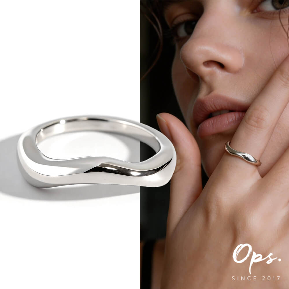 ウェーブリング 金属アレルギー 安心 シルバー925 リング シンプル 【LOROC ロロック】 人差し指 リング k18 仕上げ シルバー ゴールド リング シルバーリング ゴールドリング レディース 中指 指輪 おしゃれ 18k 18金 リング ゴールド 指輪 ジュエリー 指輪 重ね付け 軽量