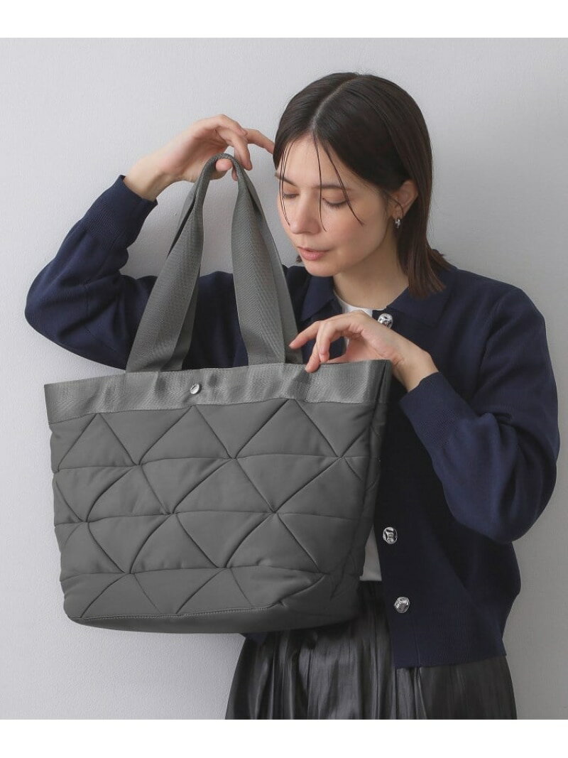 【SALE／20%OFF】【軽量/A4サイズ対応】トライアングルビッグトートバッグ OPAQUE.CLIP オペークドットクリップ バッグ トートバッグ ブラック グレー【RBA_E】【送料無料】[Rakuten Fashion]