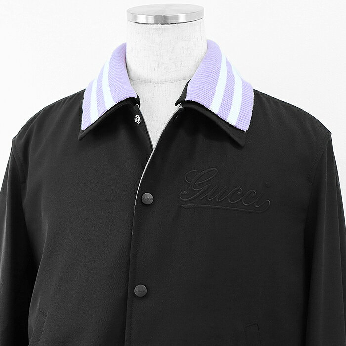 【極美品】GUCCI グッチ コーチジャケット シグネチャー ロゴ 刺繍 スナップボタン 2WAY リブカラー 取外可 春秋兼用 ブルゾン アウター ハンガー付属 メンズ サイズ 46 ブラック パープル ホワイト 黒 紫 白 イタリア製【中古】