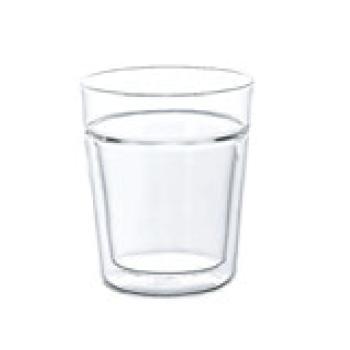 ・飲み口は一重。飲み物の温度が分かり安心です。材質：耐熱ガラス ・熱さや冷たさが直接手に伝わらない二重構造。 【外径】φ82×H97mm 【容量】260cc