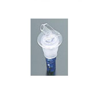 【全長】95mm 7/8oz 約26cc ※ ウイスキー専用です。リキュール・日本酒・焼酎など粘度の高いアルコール類は正しく計れません。 （5）～（16）の使用法 瓶にしっかりと差し込みボトルを45度以上に傾けて一気に注いでください。途中で振ったり揺らしたりしないでください。 （5）～（16）のお手入れ方法 週に最低1～2回はぬるま湯に中性洗剤で洗浄し、食器洗浄機はご使用にならないでください。