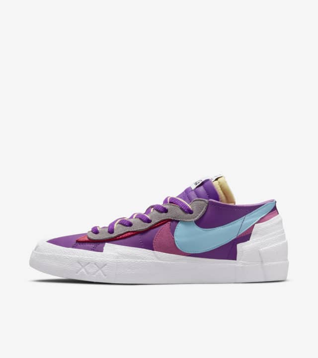 KAWS × sacai × Nike Blazer Low Purple Dusk カウズ × サカイ × ナイキ ブレーザー ロー パープルダスク【中古】新...