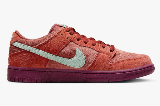 Nike SB Dunk Low Pro PRM Mystic Red and Rosewood ナイキ SBダンク ロー プロ PRM ミスティックレッド アンド ローズウッド DV5429-601【中古】新古品