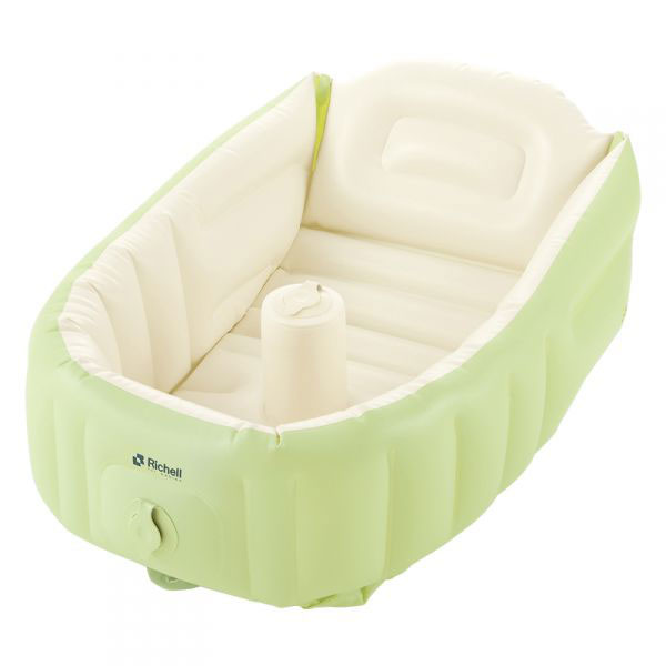 ふかふかベビーバス プラス リッチェル 新生児 お風呂 沐浴 コンパクト【送料無料 沖縄・一部地域を除く】