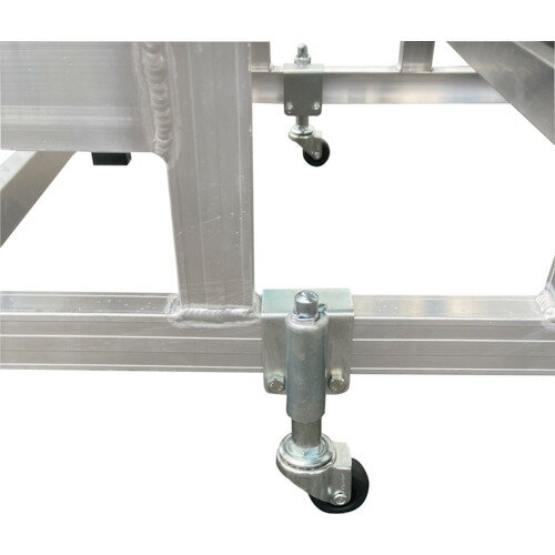 【特長】■スプリング式構造なので持ち運びはキャスターで楽に行え、本体に荷重がかかるとキャスターが沈み込み、床面に端具が接地します。■作業用踏台用のスプリングキャスターです。■WTDB、WTDBCシリーズ3段まで対応します。■4個1セットです...