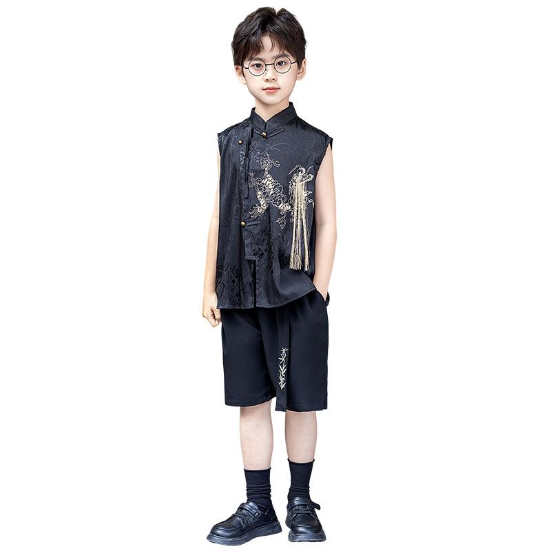 男の子 チャイナ服 セット 夏服 無袖 中学生 小学生 立襟 シャツ 刺繍 麒麟柄 漢服 礼服 演出 ショー 衣装 黒 浅青 短パン ポリエステル 混紡 柔らかい 生地 普通厚
