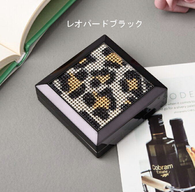 オレンジウェディングのラインストーンデコレーション コンタクトレンズケースセット｜アングル2