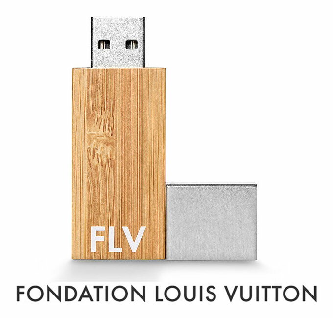 パリ限定！LOUIS VUITTON/ルイヴィトン美術館/USBメモリ16GB/USBフラッシュ/FONDATION LOUIS VUITTON【正規品】【あす楽対応_関東】02P28Sep16【楽ギフ_包装】【あす楽_土曜営業】