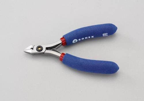 仕様：●全長:120mm●刃硬度:HRC79~81●切断能力:0.20~0.51mm●切断形状:フラッシュ(ごくわずかに切断跡が残ります)●刃材質:タングステン・カーバイド●テーパー●ばね付●ESD(導電)クッショングリップ●バネ付で連続作業に便利です。商品画像に関する注意事項：●画像に数字等の情報が入っている場合は、　品番末尾が対象商品の画像となります。