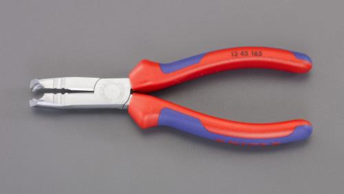 仕様：●メーカー…KNIPEX（クニペックス）●型番…1345165●全長…165mm●仕上げ…クロムメッキ●ハンドル…コンフォート●能力…φ8〜13mm（1.5・2.5m）●切断能力…中硬線：3.2mm、硬線：2.2mm●狭所・奥所に適したスリムヘッド仕様。●丸型の切刃でNYMケーブルの外被除去など、埋め込みボックスへの作業に最適です。商品画像に関する注意事項：●画像に数字等の情報が入っている場合は、　品番末尾が対象商品の画像となります。