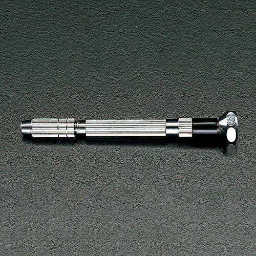 仕様：●メーカー:ESCOオリジナル●チャック能力:φ0.1~3.2mm●全長:100mm●ヘッド径:10mm●材質:ハンドル:真鍮チャック:真鍮●重量:43g●小口径のドリルやタップホルダーとして使えます。●1チャックタイプ●取り付けたいドリルの刃の直径に合わせチャックのヘッドサイズを使い分けてください。●φ0.1~3.2mmまで幅広く使えます。●使いやすい頭部回転キャップ付き商品画像に関する注意事項：●画像に数字等の情報が入っている場合は、　品番末尾が対象商品の画像となります。