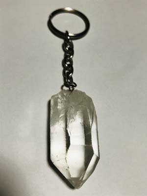 天然 六角柱水晶 キーホルダー / ストレーション・クォーツ（ステップド・アカシックライン）マスタークリスタル ポイント 水晶 原石 大特価のサムネイル