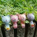ネコ　猫　花柄　木製　バリ木彫り　ネコの置物　アジアン雑貨　バリ雑貨