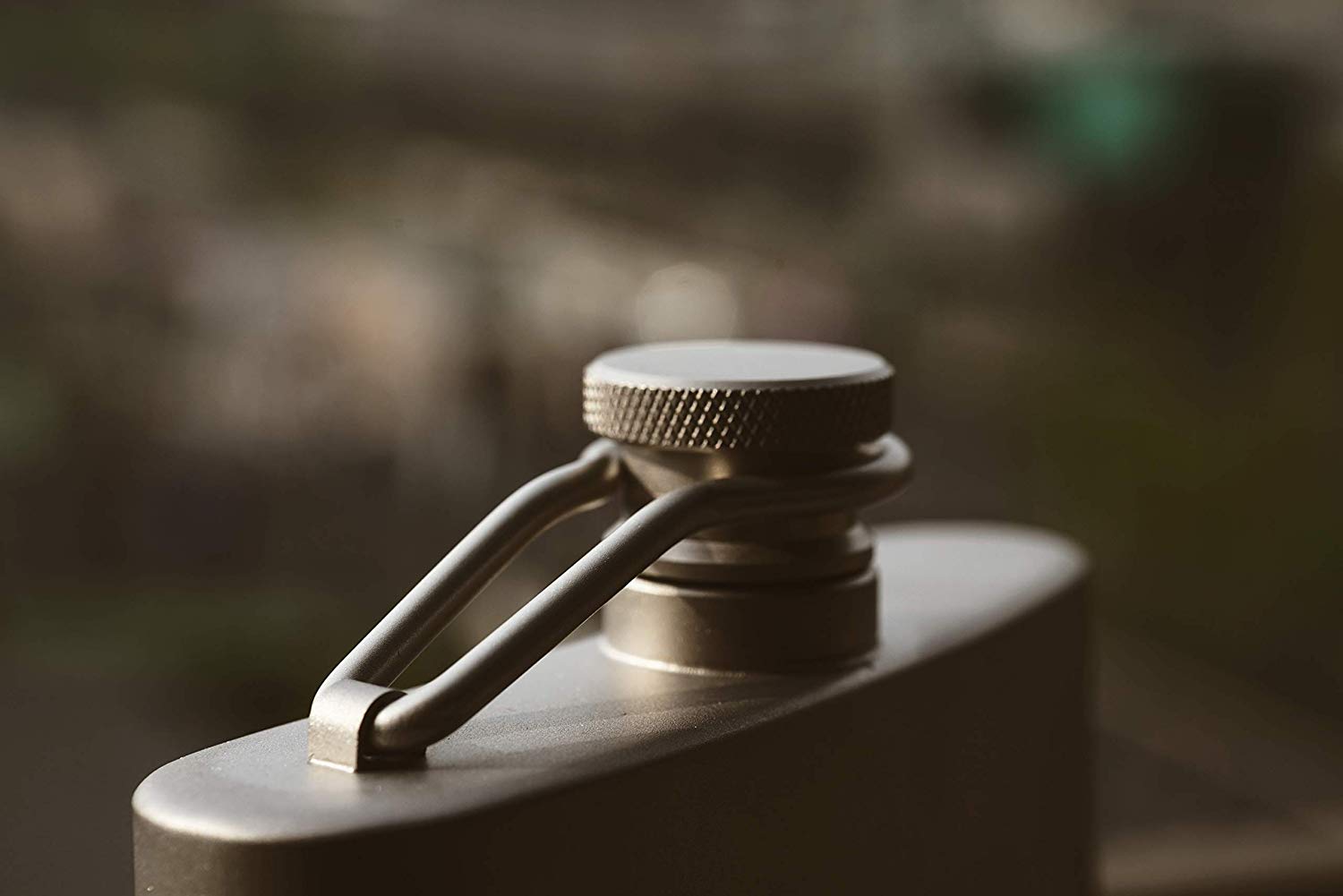 Fire-Maple BACCHUS チタンスキットル 200ml 火楓ロゴバージョン【日本正規品】3年長期保証アウトドア ヒップフラスコ ウイスキーボトル アルコール 燃料ボトル オシャレ 父の日 ギフト プレゼント チタンボトル ワイン 日本酒 焼酎 ウォッカ 純チタン チタン通販格安セール情報　楽天　通販