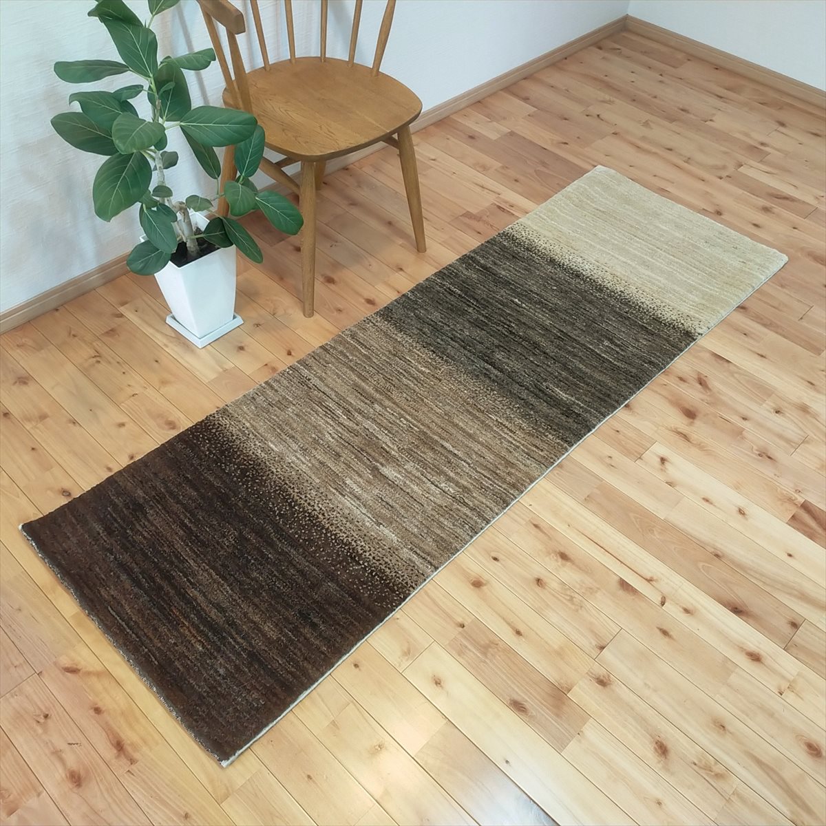 冬は暖かく夏は涼しい オールシーズン 天然無染ラグ　ガゼニラハット キッチンマット 玄関マット ベッドサイド 細長い 200x64cm P136 ブラウン アイボリー グレー