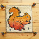 ペルシャ ギャッベ 【 本場 イラン産 】 40x39.5cm 厚み 2.48cm アイボリー グレー リス 栗鼠 約40x40cm 座布団 セール ギャベ チェアマット ウール100% 天然素材 草木染め 手織り 絨毯 ラグ 赤ちゃんも安心 カシュガイ族 遊牧民族 プレゼント T8670