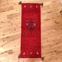 ペルシャ ギャッベ 本場 イラン産 116x40cm 厚み 2.37cm レッド 赤色 茜色 花 生命の木 ヤギ Gabbeh 赤ちゃんも安心 カシュガイ族 遊牧民族 ソファ前 ミニランナー 細長い キッチンマット 上がり框 RJ15180