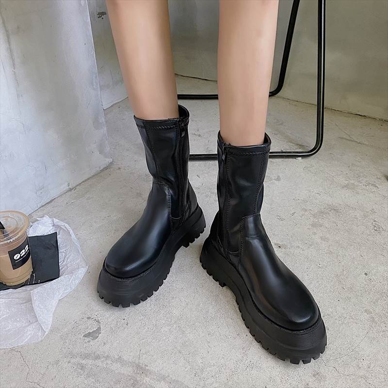 レディース レザー ショート丈 ブーツ 5cmヒール 厚底 ラウンドトゥ 痛くない 歩きやすい 履きやすい 革 レザー フェイクレザー かわいい 大人可愛い シンプル カジュアル 上品 おしゃれ 無地 春 夏 秋 冬 オールシーズン 韓国 オルチャン 22.5 23 23.5 24 24.5 送料無料