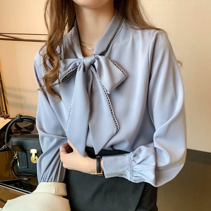 乐天商城 - トップス シャツ ブラウス 白シャツ 白トップス ショート丈 長袖 リボン かわいい 大人可愛い きれいめ シンプル カジュアル 大人 上品 おしゃれ かっこいい レトロ 大人女子 こなれ感 ラフ マニッシュ ママ オフィス ビジネス ブラウス 個性的 クール オルチャン 送料無料