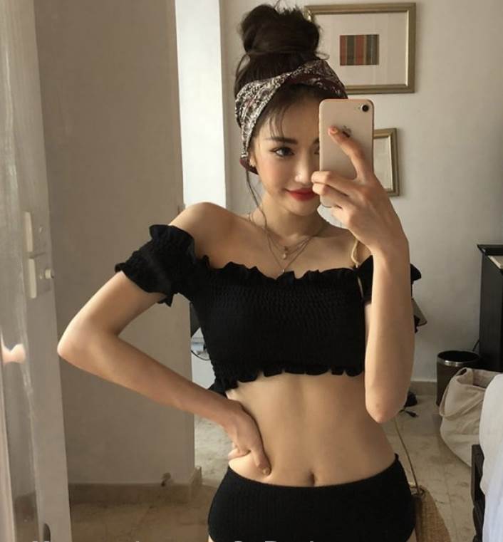 水着 ビキニ セパレート オフショルダー セット 上下セット 2点セット ツーピース かわいい 大人可愛い きれいめ 無地 1代 2代 3代 レディース ファッション L 韓国 オルチャン