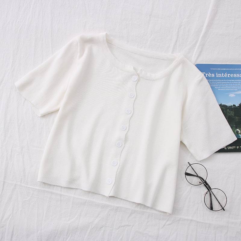 トップス セーター レディース ニット シングルブレスト ハーフハイラウンドネック スリムフィット 短い ショート 半袖 ボタン かわいい 大人可愛い きれいめ シンプル 大人 上品 おしゃれ お洒落 かっこいい レトロ ルーズ 個性的 クール モード系 韓国 オルチャン