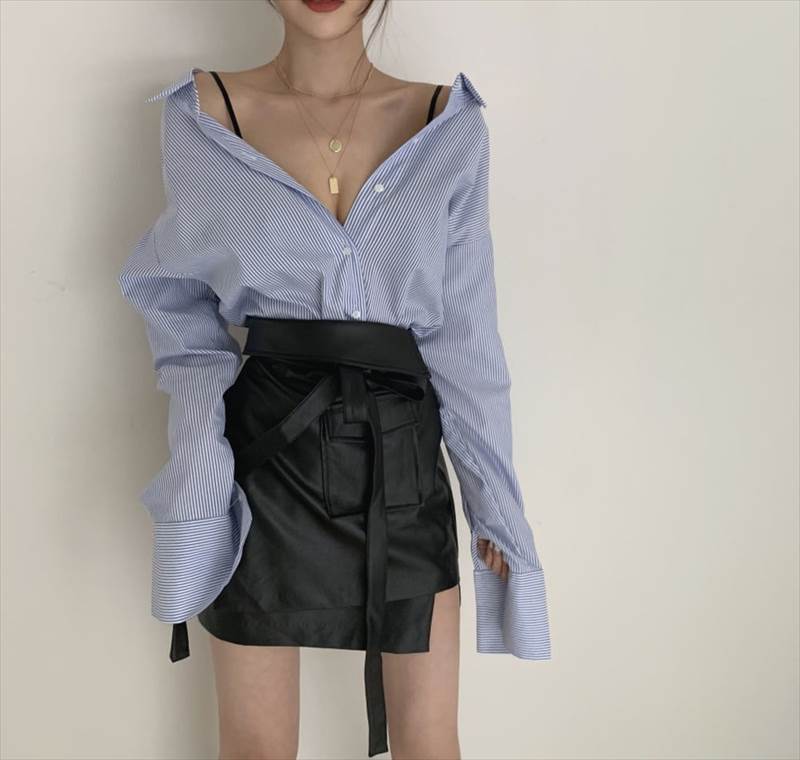 Long-Sleeved - トップス シャツ レディース Vネック ストライプシャツ 長袖シャツ ボタン かわいい 大人可愛い きれいめ シンプル カジュアル 大人 上品 おしゃれ お洒落 かっこいい レトロ こなれ感 ラフ メンズライク 個性的 クール モード系 セクシー エ 韓国 オルチャン