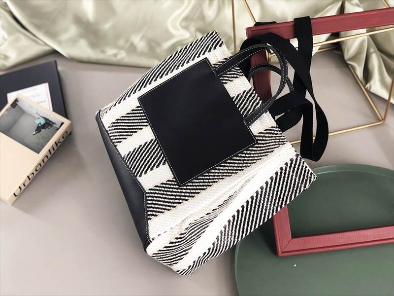 Rakuten - バッグ バック カバン かばん 鞄 bag レディース トートバック トートバッグ レディースバッグ レディースバック ショルダーバッグ ショルダーバック メッセンジャー ハンドバッグ ハンドバック 通勤バッグ 通勤バック ビジネスバッグ ビジ 韓国 オルチャン