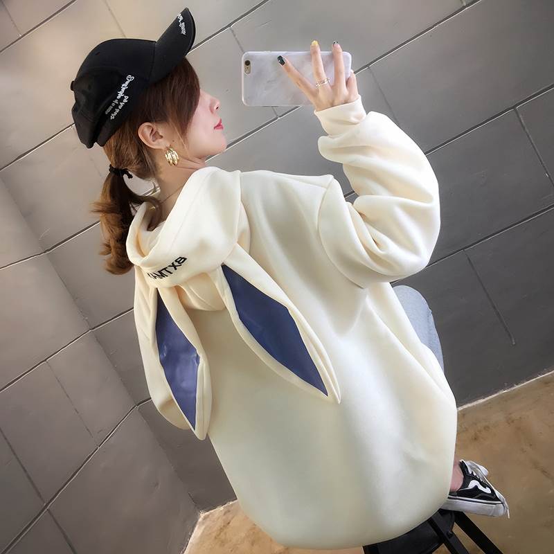 トップス パーカー うさ耳 ミドル丈 ストレート フード付き ポケット 裏起毛 かわいい カジュアル おしゃれ お洒落 メンズライク ガーリー ラフ ルーズ ラブリー キュート 個性的 無地 春 秋 冬 1代 2代 レディース デート お出かけ ファッション サイズ 韓国 オルチャン
