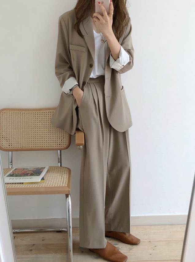 パンツ セットアップ ジャケット スーツ ロング丈 袖あり 長袖 襟付き ストレート かわいい 大人可愛い きれいめ 大人 上品 おしゃれ お洒落 かっこいい レトロ 無地 春 秋 1代 2代 3代 レディース デート 2点セット お出かけ ファッション サイズ S 韓国 オルチャン