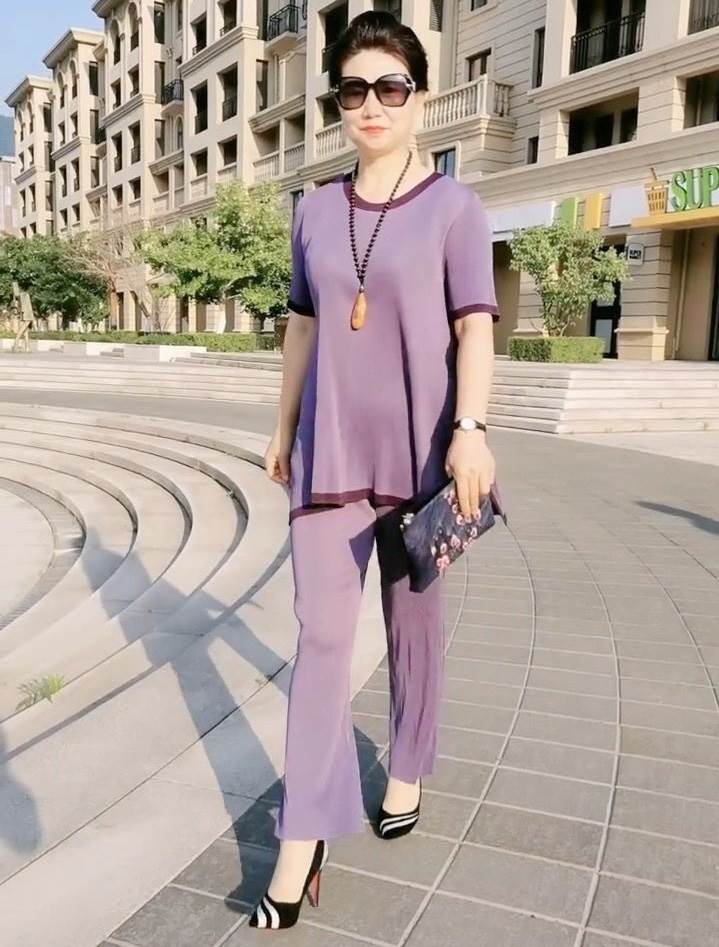 大きいサイズ セットアップ バイカラー Tシャツ ロングパンツ 2点セット 上下セット トップス ボトムス パンツ ズボン ロング ロング丈 袖あり 半袖 ラウンドネック 襟なし ストレート ツーピース きれいめ シンプル カジュアル 大人 上品 おし 韓国 オルチャン