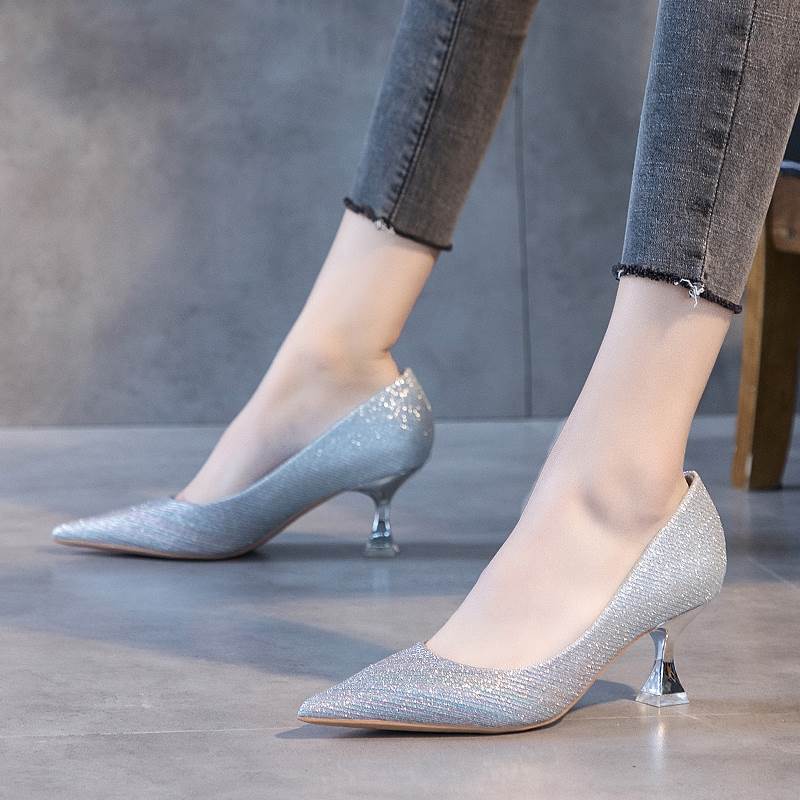 樂天商城 - パンプス ポインテッドトゥ PU マット 5cmヒール ポインテッドトゥパンプス ハイヒール キラキラ グリッター ラメ 華やか 太ヒール 存在感 個性的 大人可愛い かわいい 大人 可愛い 大人女子 おしゃれ お洒落 通勤 通学 学生 お出かけ デート 旅行 休 韓国 オルチャン