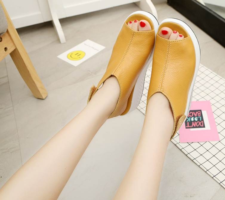 シューズ 靴 くつ クツ サンダル レディースシューズ レディースサンダル 5cmヒール 3cmヒール 厚底 ミドルヒール 歩きやすい 履きやすい ベルト 美脚 脚長 薄手 かわいい 大人可愛い シンプル カジュアル 大人 おしゃれ お洒落 大人っぽい 女っぽ 韓国 オルチャン