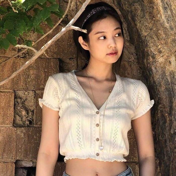 乐天商城 - トップス ニット ミニ丈 ショート丈 袖あり 半袖 Vネック かわいい 大人可愛い シンプル カジュアル 都会的 ベーシック イベント レディース 女性用 おしゃれ セクシー おとな こなれ感 レトロ モダン 抜け感 無地 個性的 トップス 学生 通学 韓国 オルチャン