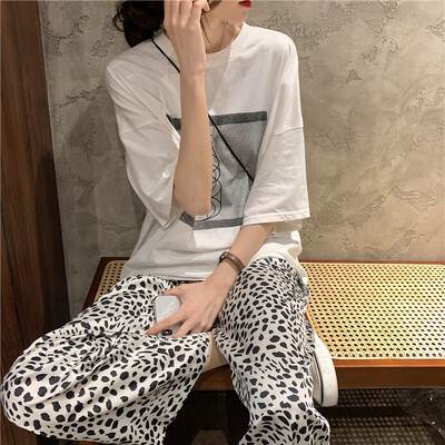 セットアップ Tシャツ パンツ 2点セット 上下セット レディース トップス パンツ ボトムス ルームウェア 部屋着 ロングパンツ ワイドパンツ 半袖 ラウンドネック ハイウエスト ウエストゴム かわいい 大人可愛い 個性的 セットアップ おしゃれ 韓国 オルチャン