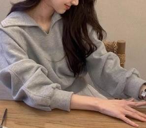 Plain - トップス オーバーサイズ 襟付き トレーナー レディース プルオーバー 長袖 ドロップショルダー Vネック 襟付き 角襟 スキッパー かわいい 大人可愛い シンプル カジュアル おしゃれ ルーズ 無地 春 秋 冬 通勤 個性的 トップス 学生 学校 通学 韓国 オルチャン