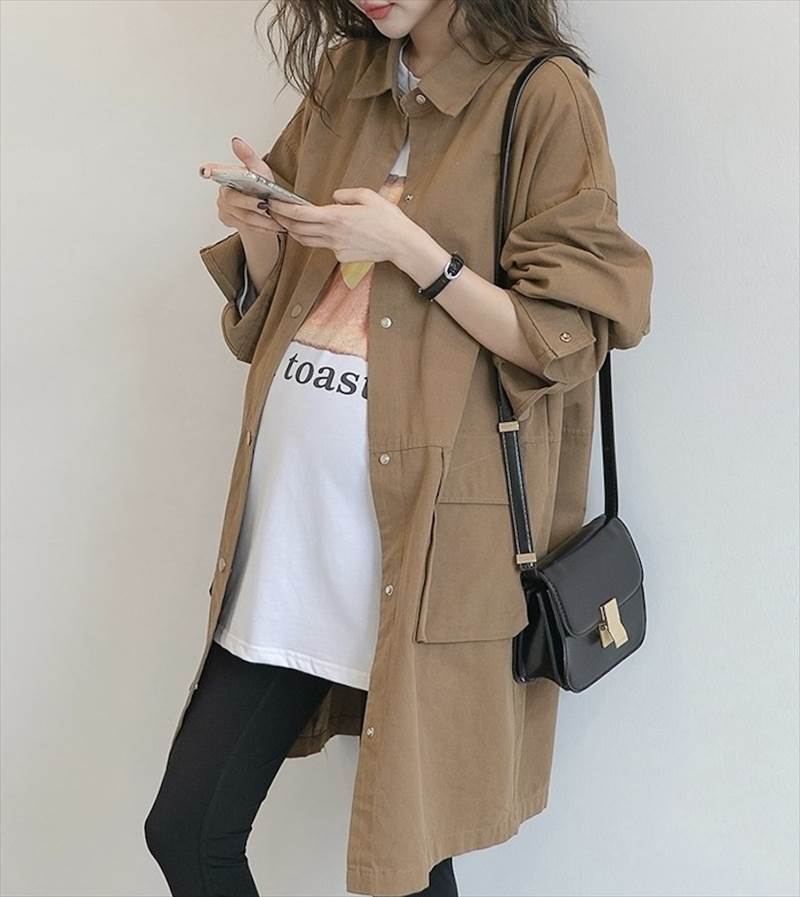Rakuten - トップス 大きめポケット ロング丈 ルーズ シャツ レディース 羽織 ミディアム 丈長 長袖 ドロップショルダー 襟付き 角襟 ポロカラー ポケット 前開き 綿 かわいい 大人可愛い きれいめ シンプル カジュアル 上品 おしゃれ 個性的 トップス 春 秋 韓国 オルチャン