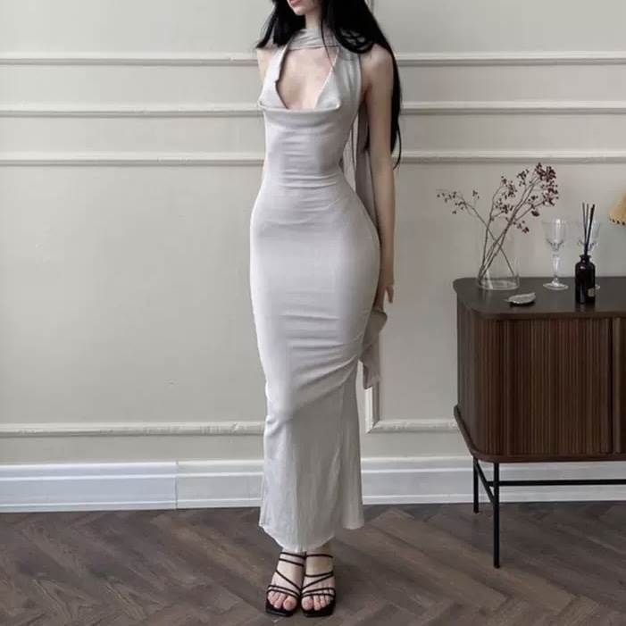ドレス パーティードレス タイトドレス カクテルドレス イブニングドレス ロング丈 ノースリーブ ホルターネック タイト スリム 細身 ハイウエスト きれいめ 大人 上品 お洒落 かっこいい レトロ 大人女子 こなれ感 クール 個性的 ドレス セクシー 韓国 オルチャン